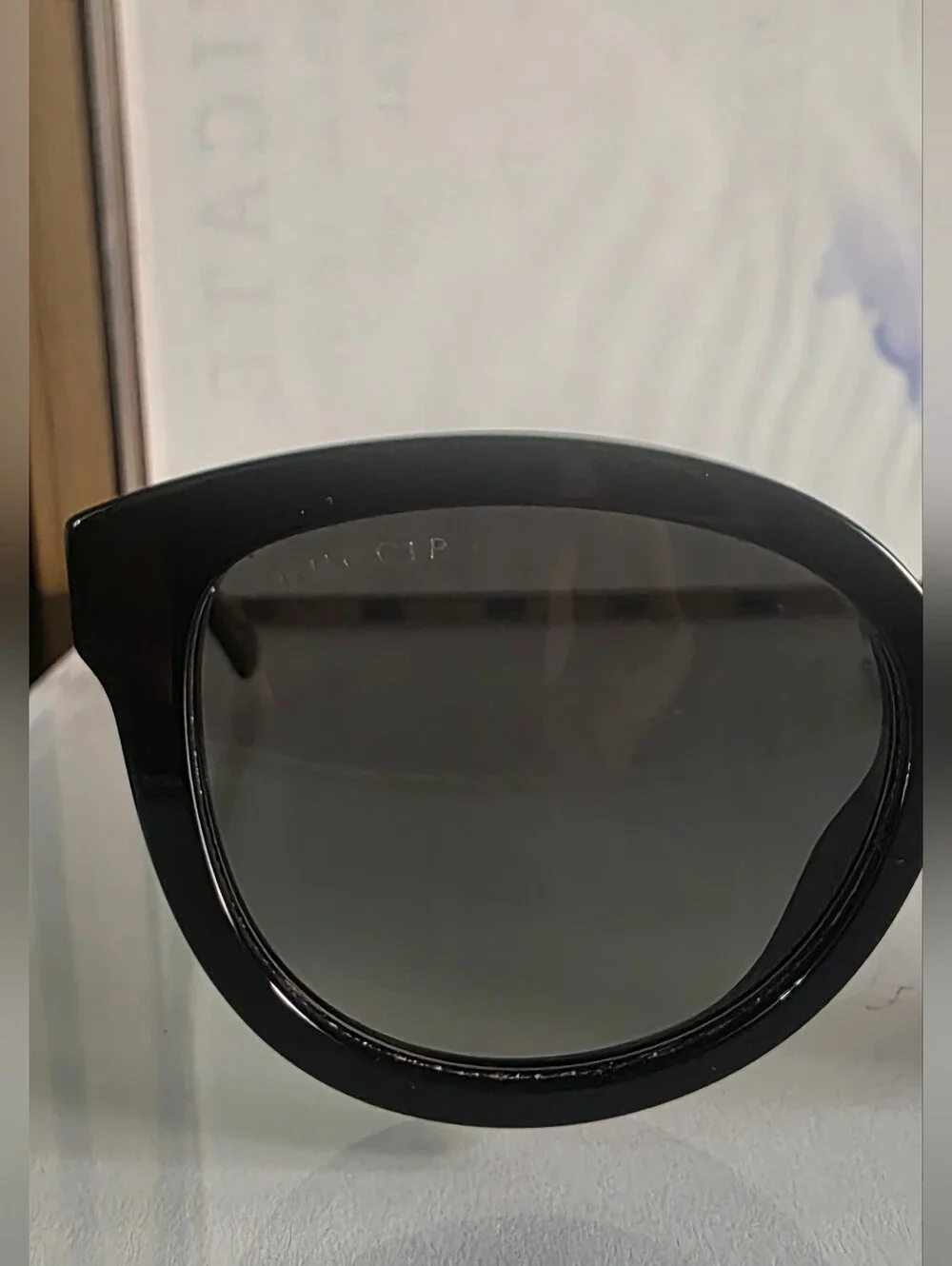 Gucci Black Oversized Cat-Eye Sunglasses